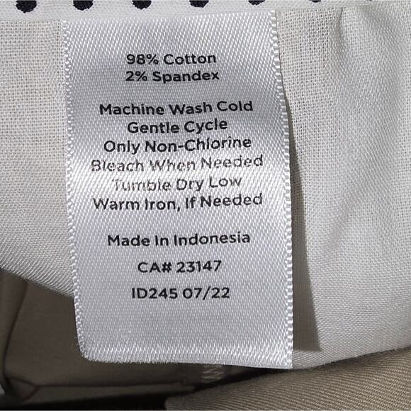 Talbots The Perfect‎ 10.5 Shorts Khaki Chic Beige Bermuda Shorts Plus Size 16 - Picture 5 of 7